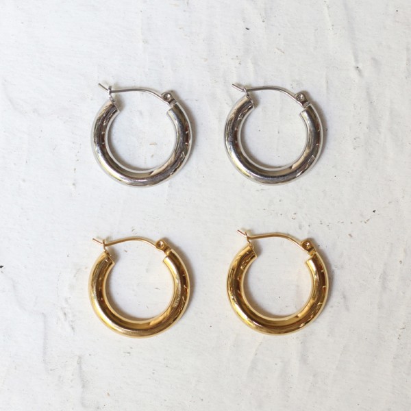 Thick Line Smooth Simple Small Earrings