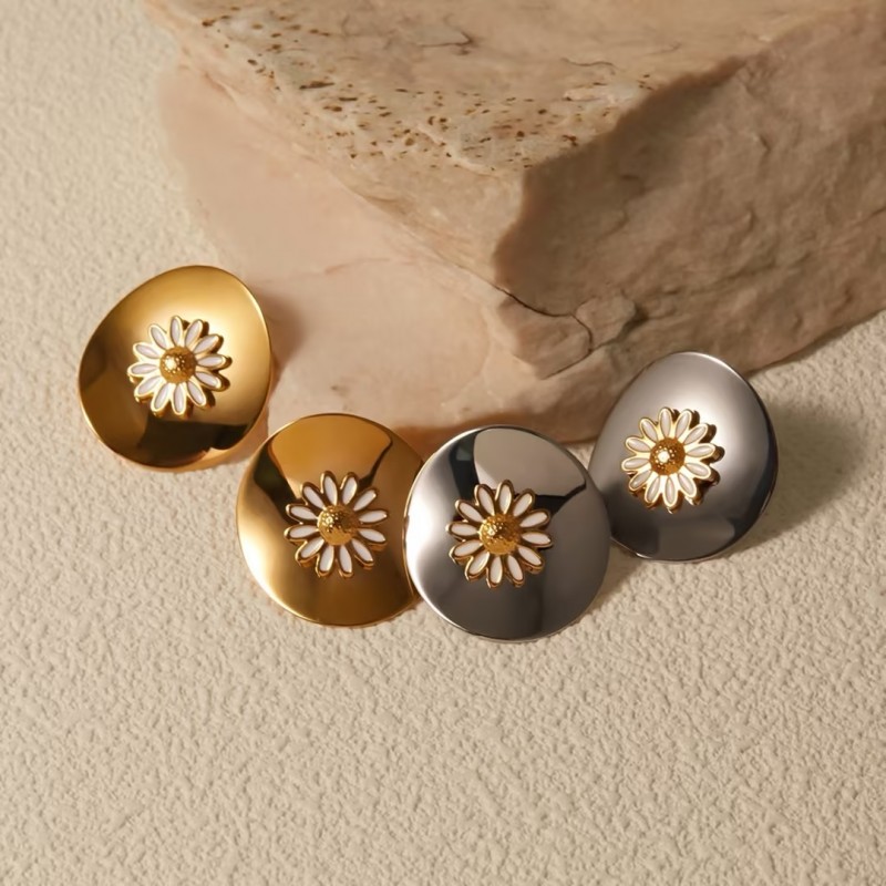 Stainless Steel Round Plate White Oil Dropping Daisy Earrings 