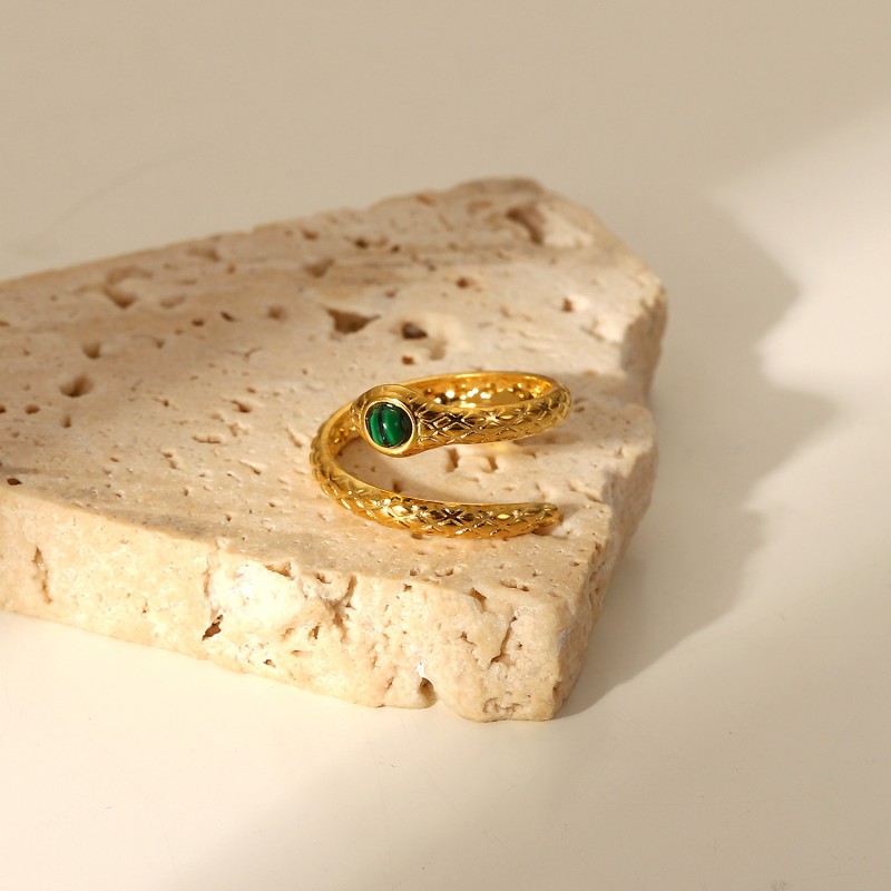 Charming Malachite Eye Snake Open Ring 